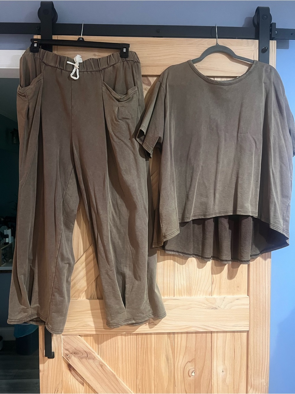 DAVI & DANI Olive-Tone Wide Leg Drawstring Pants